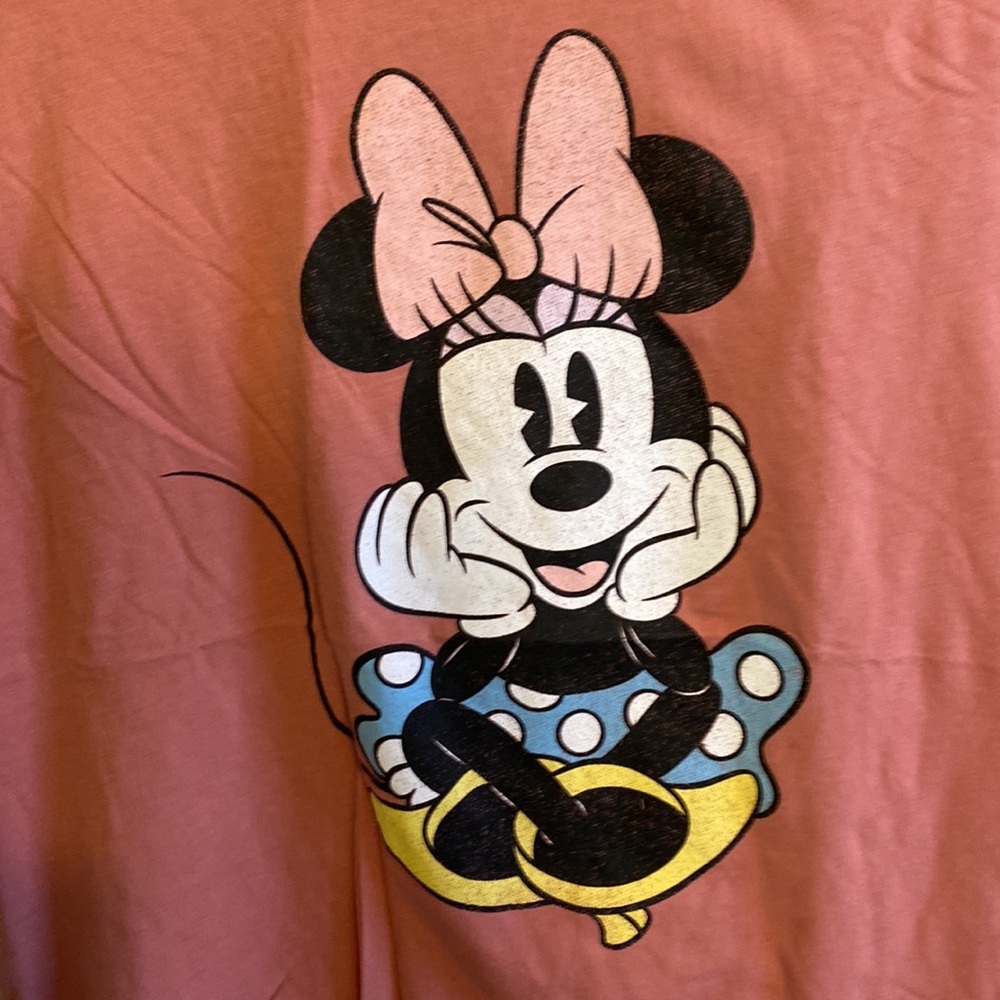 Pink Minnie Mouse shirt - Picture 2 of 4